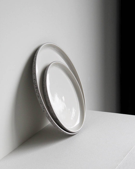 Plate Ø 26cm | Speckled